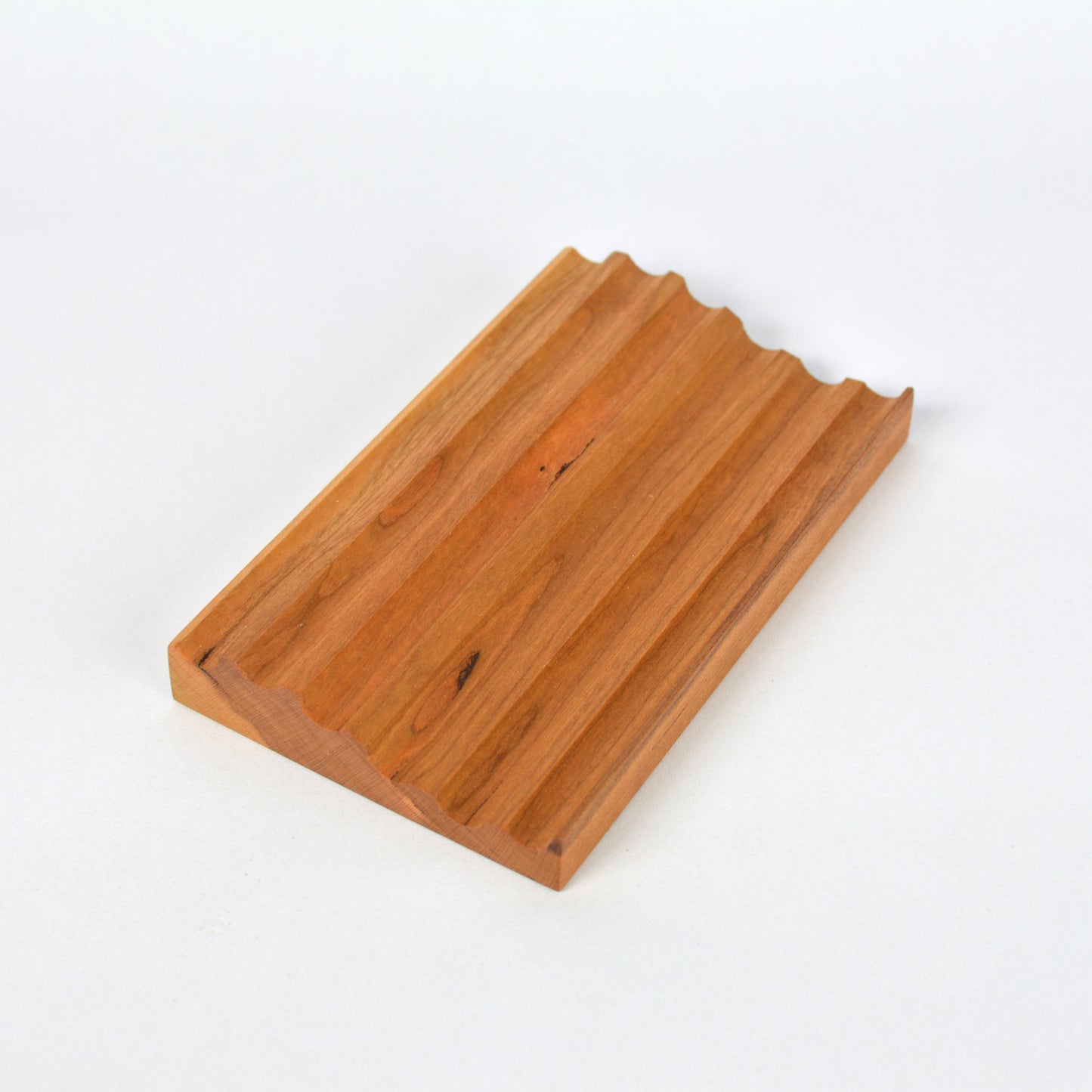 Cherry - wave pencil tray top view