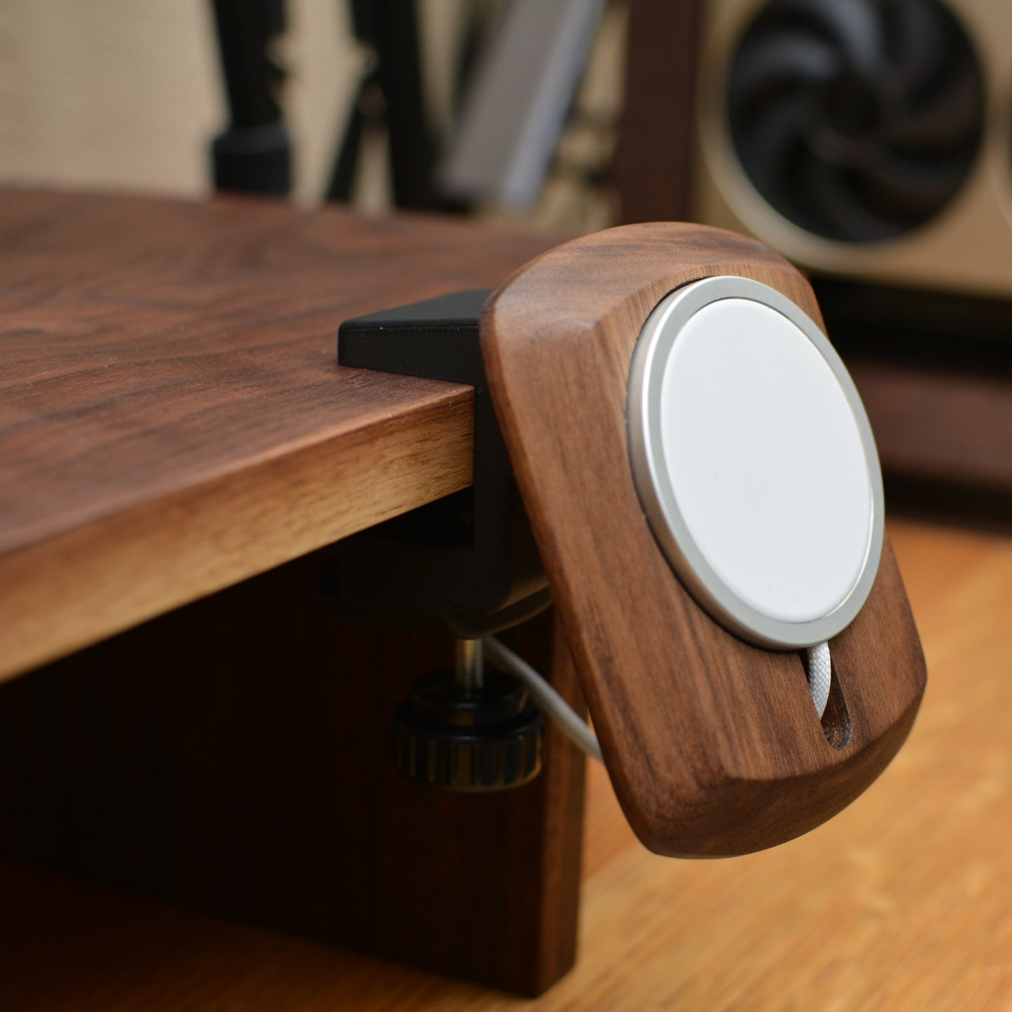 Wood MagSafe Charging Dock for Desk Riser