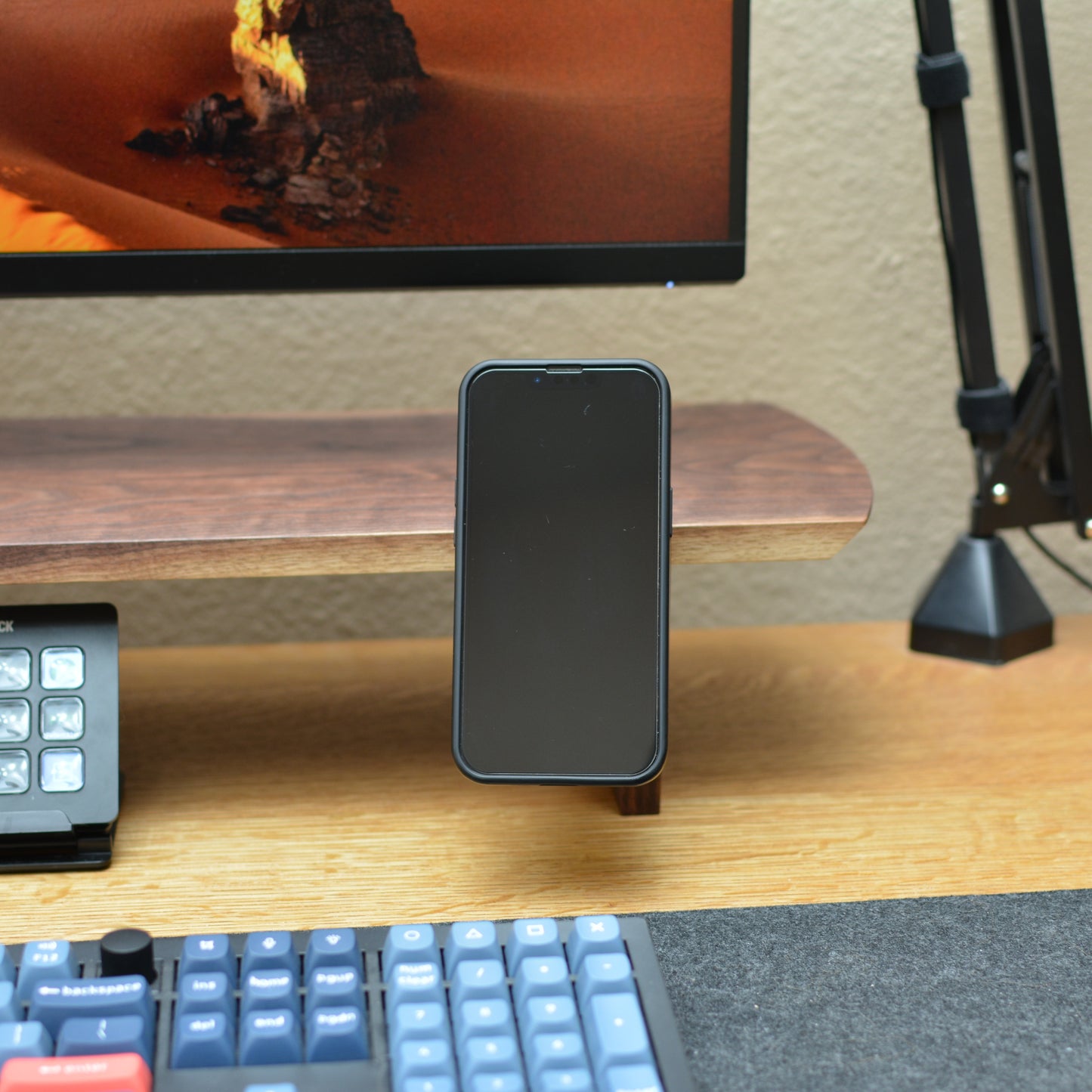 Wood MagSafe Charging Dock for Desk Riser